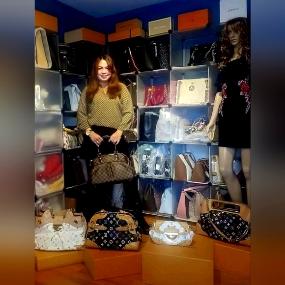 🌻P.S.LIKE.SHARE.NOTIFY When I GO on LIVE🌻 - Picture 10 of 17